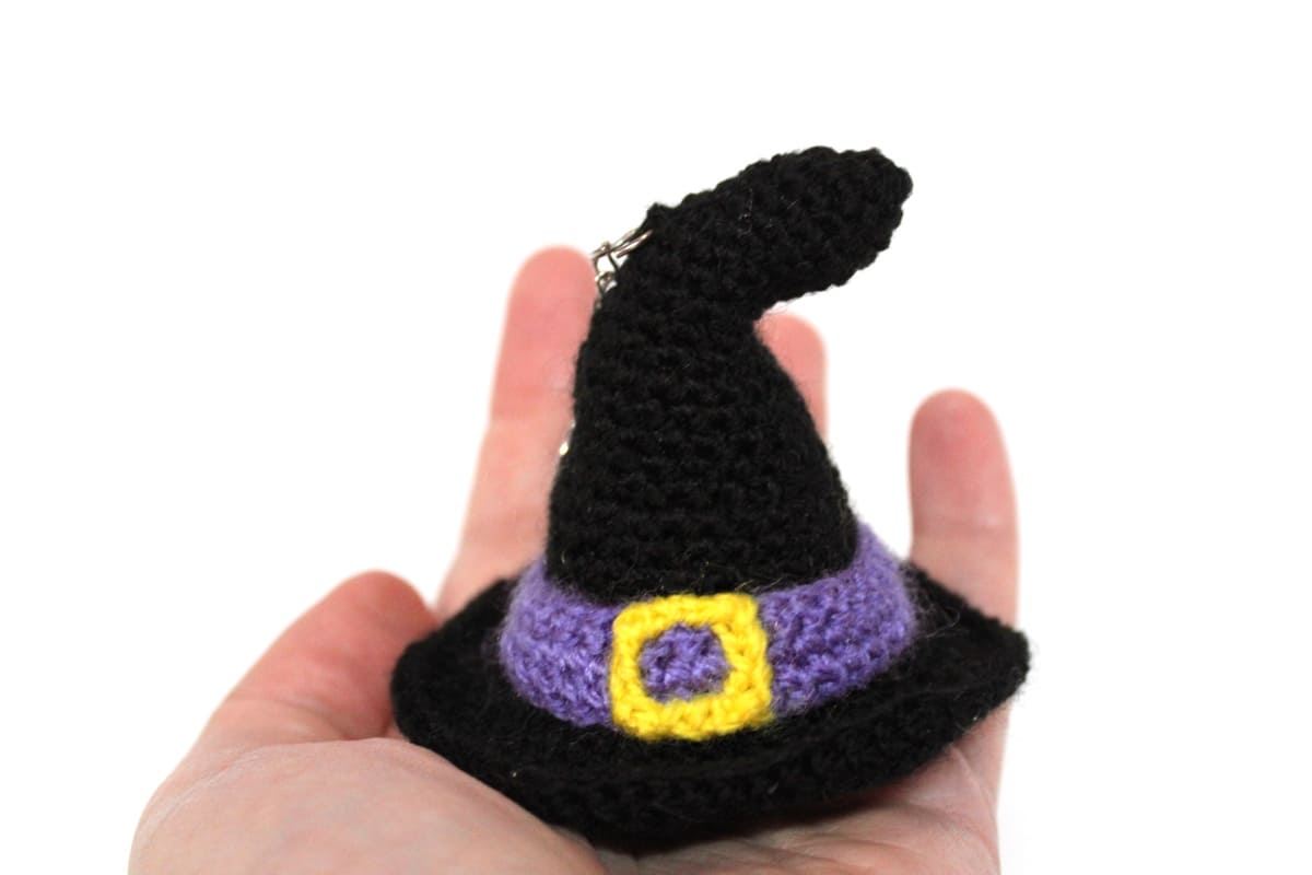 My hat for Halloween #louisebelcher #crochet #crochetersoftikto