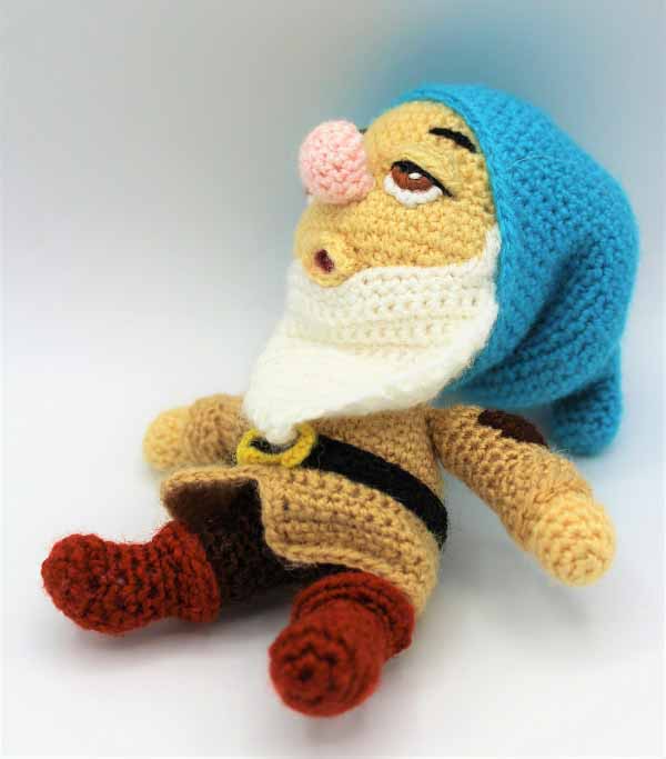 Knitted Dwarf Pattern